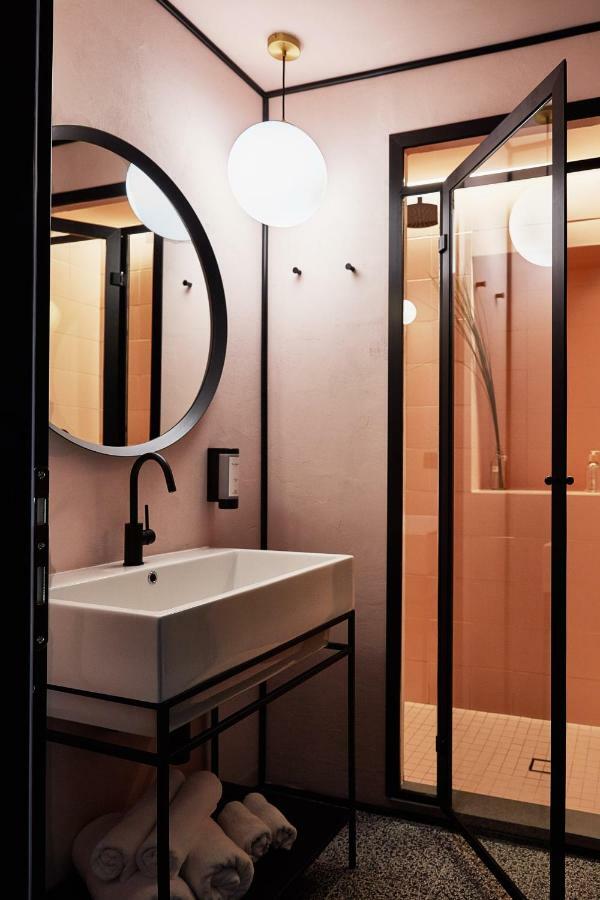 Naman Hotellerie - Margutta Рим Экстерьер фото